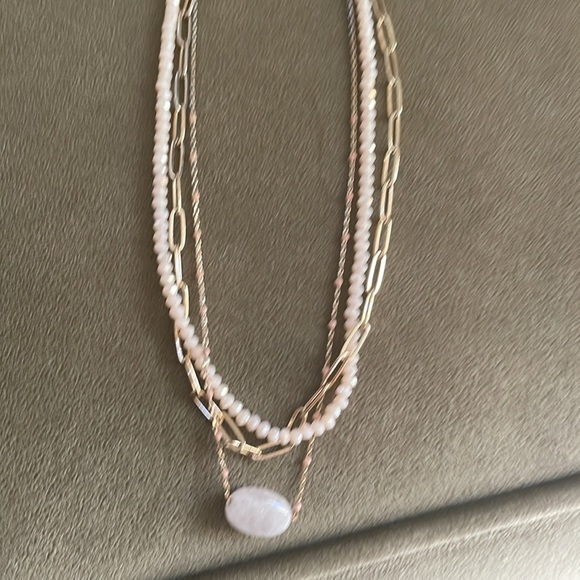 3 strand layered gold necklace - Picture 4 of 4